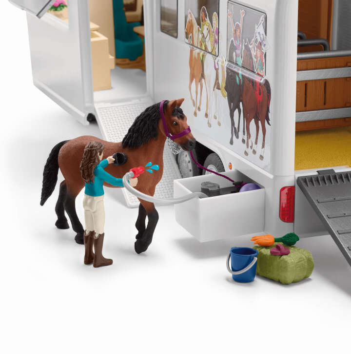 Schleich Pferdetransporter